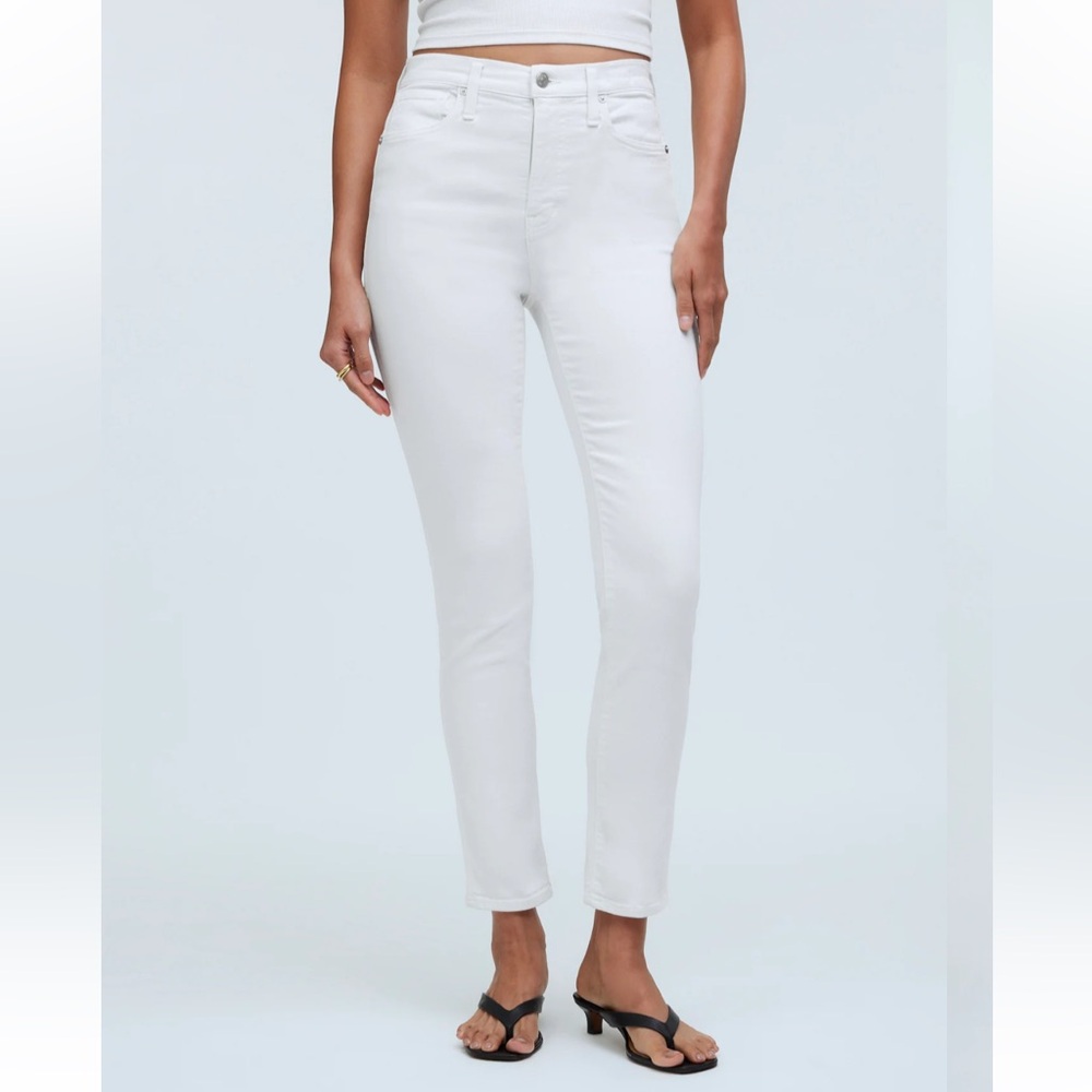 Madewell 10" High-Rise Skinny Jeans in Pure White - Picture 2 of 10